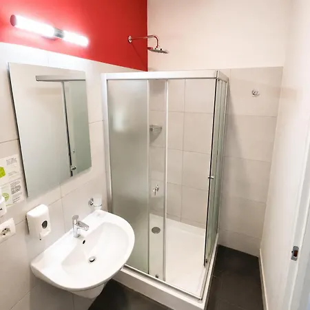 Comfort Szálloda *